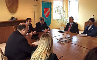 Frattura e Scarabeo con ambasciatore croato Grubisa320x201