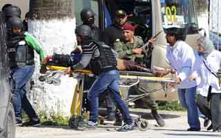 attacco isis museo tunisi big1