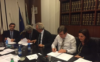 firma accordo320x201