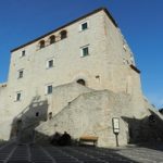 Castello-Di-Gambatesa320x201