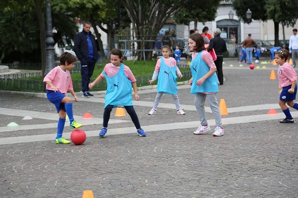 girls-football-open-day