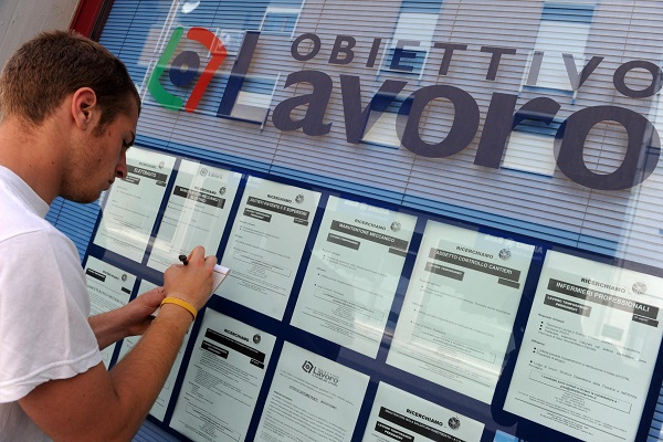 ansa - restelli - CRISI: AUTUNNO NERO OCCUPAZIONE,-88MILA POSTI NEL 2011
