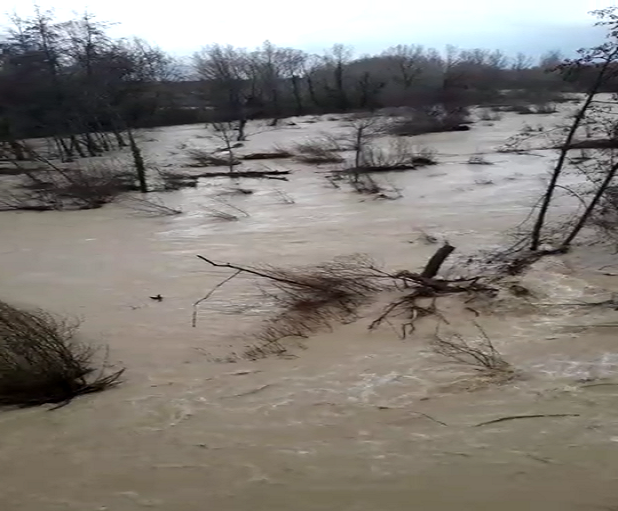 fiume in piena