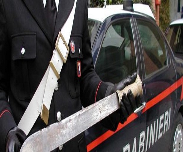 machete sequestrato dai CC