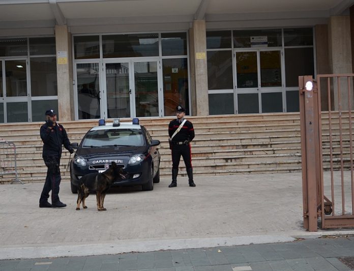 carabinieri - scuola is
