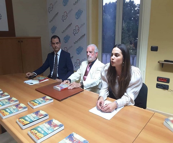 libro i cafoni