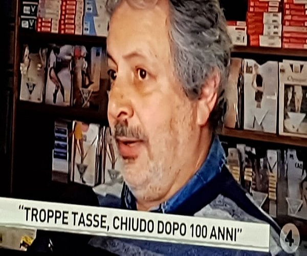 Foto presa dal programma Dritto e Rovescio - rete4