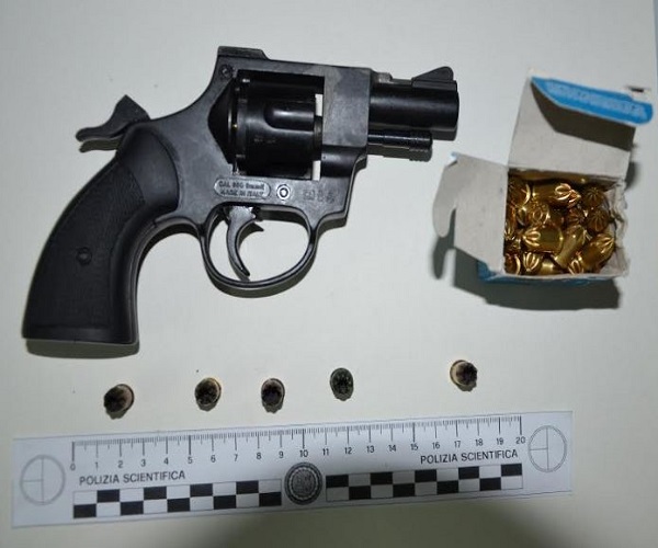 pistola