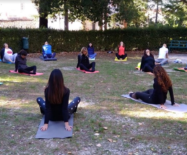 yoga cb