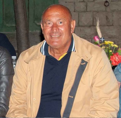 35741000_10214855487175043_1484191241225633792_n