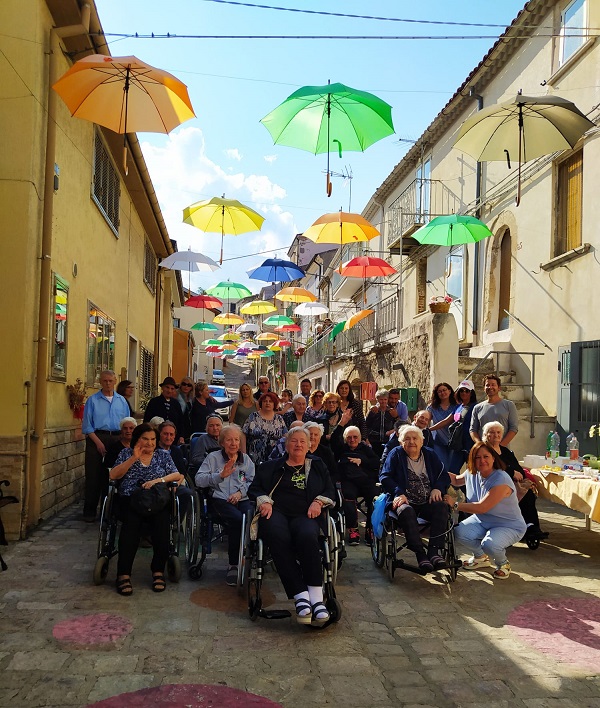 anziani a via rosello