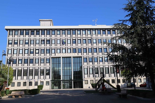 larino-tribunale