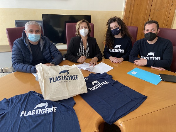 plastic free