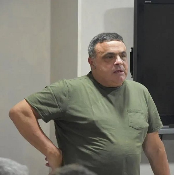 Mister Cundari