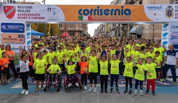 CORRILASCUOLA