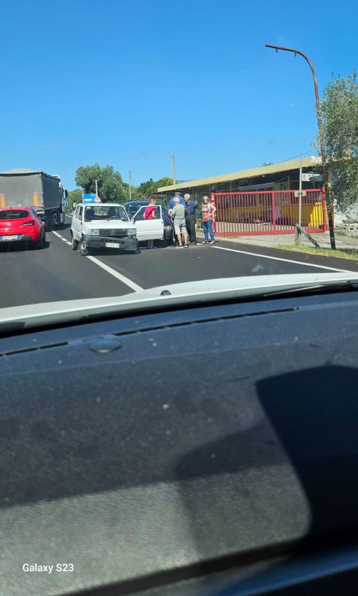 dac82d22-74c9-42f7-a327-8af0c226cbbd 999899