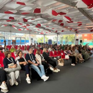 d0abb39a-51f4-44d2-b9ec-1785b98fc1f2 1