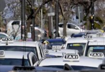 Traffico a Napoli, tassisti scrivono all’Autorità dei Trasporti