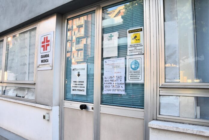 Guardia-medica--scaled