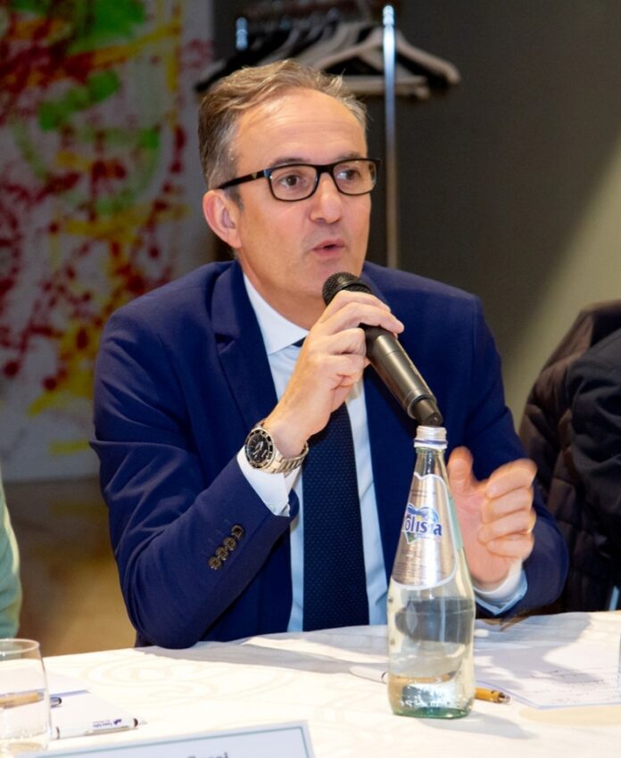 Pr. Di Niro (1)