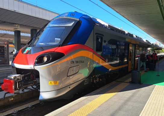 treno regionale